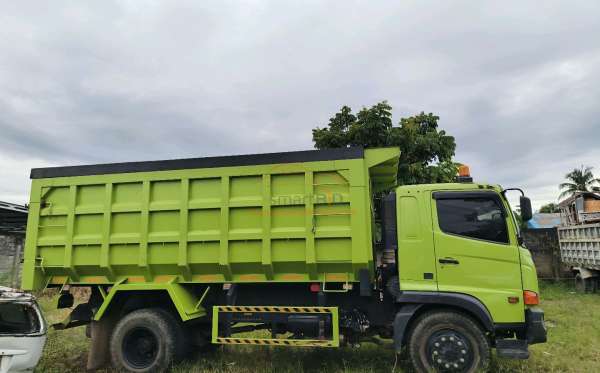 HINO  FG 8JJ2D