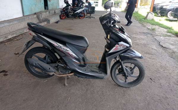 HONDA BEAT CBS FI CW