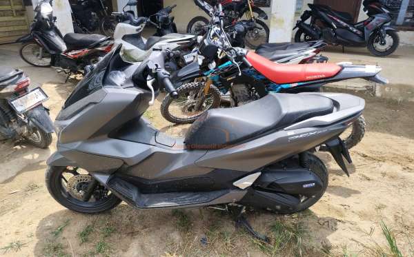 HONDA  PCX 160