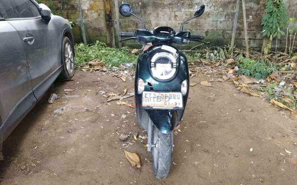 HONDA SCOOPY eSP STYLISH