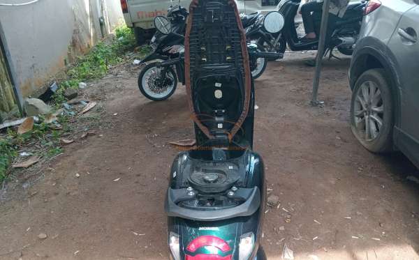 HONDA SCOOPY eSP STYLISH