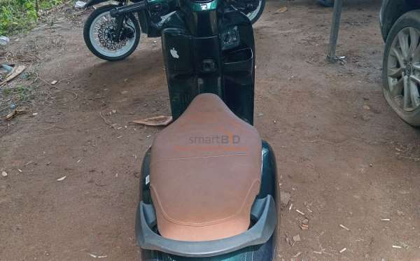 HONDA SCOOPY eSP STYLISH