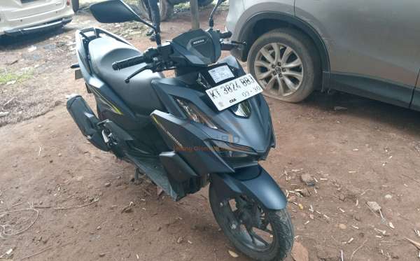 HONDA  VARIO 160