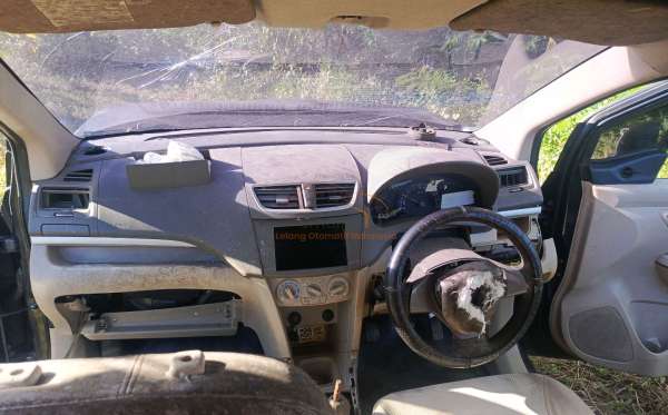 SUZUKI ERTIGA