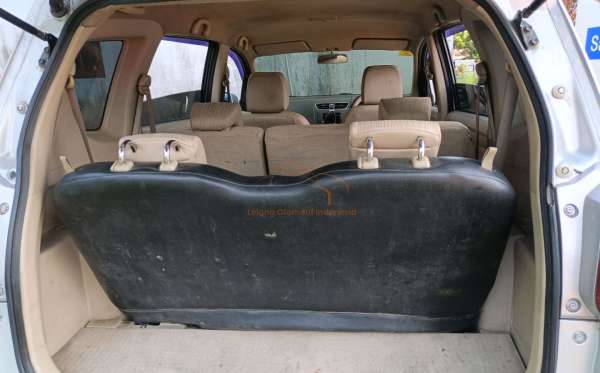 SUZUKI ERTIGA