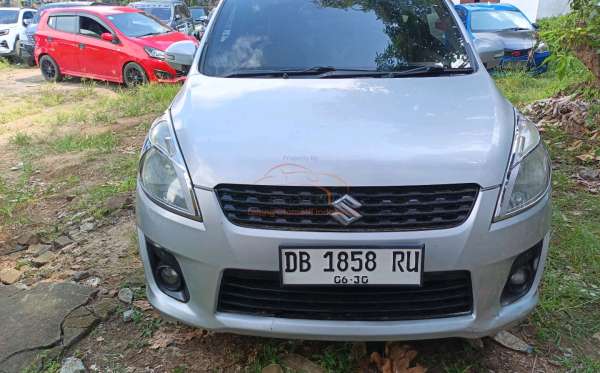 SUZUKI ERTIGA