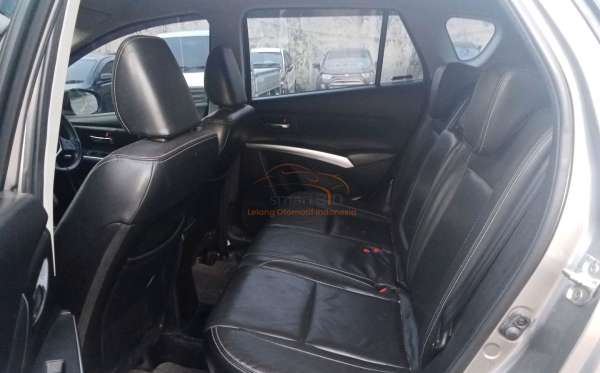 SUZUKI S - CROSS