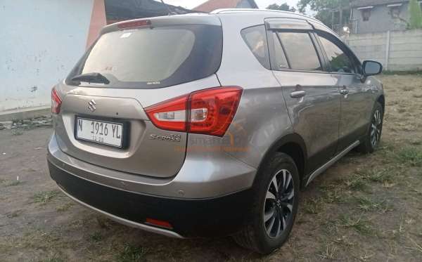 SUZUKI S - CROSS