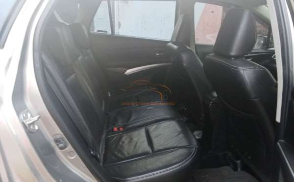 SUZUKI S - CROSS