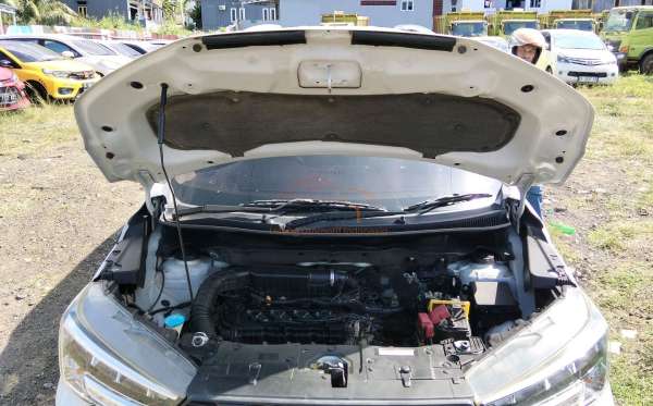 SUZUKI XL7