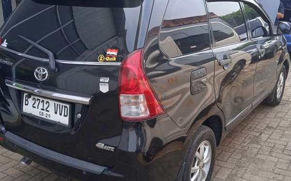 TOYOTA AVANZA 1.3 G