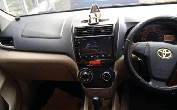 TOYOTA AVANZA 1.3 G
