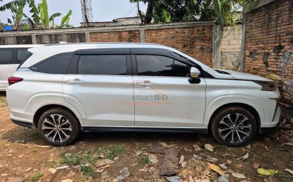 TOYOTA VELOZ 1.5 Q CVT