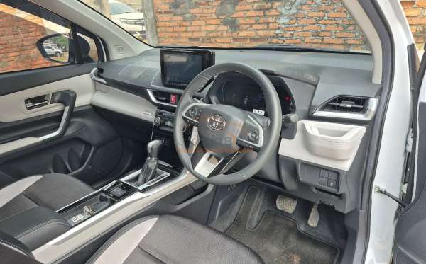 TOYOTA VELOZ 1.5 Q CVT