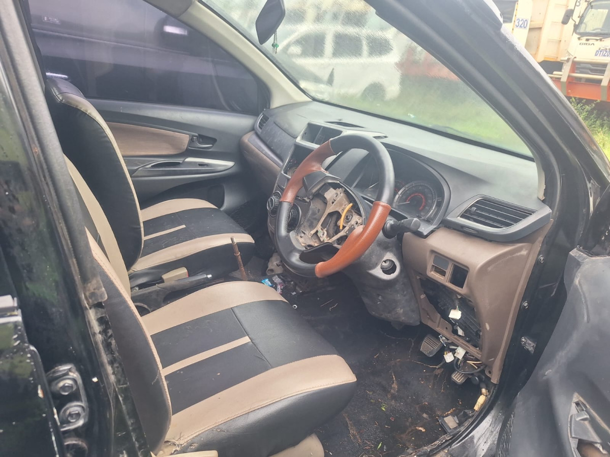 TOYOTA AVANZA 1.3 G