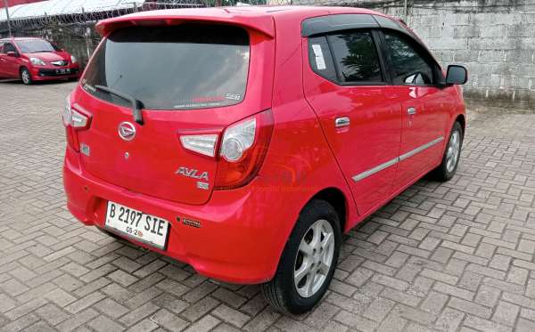 DAIHATSU AYLA 1.0 X