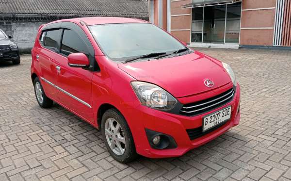 DAIHATSU AYLA 1.0 X