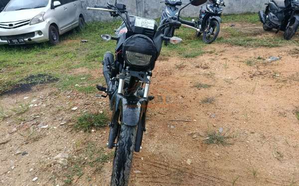 HONDA CB 150 Verza