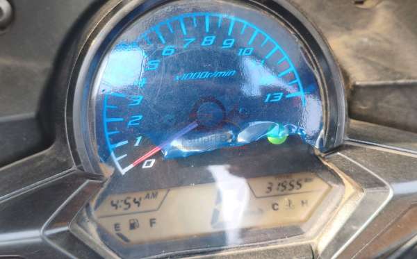 HONDA CBR 150 R