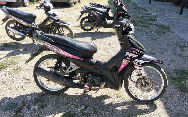HONDA  REVO