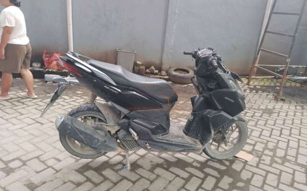 HONDA  VARIO 160