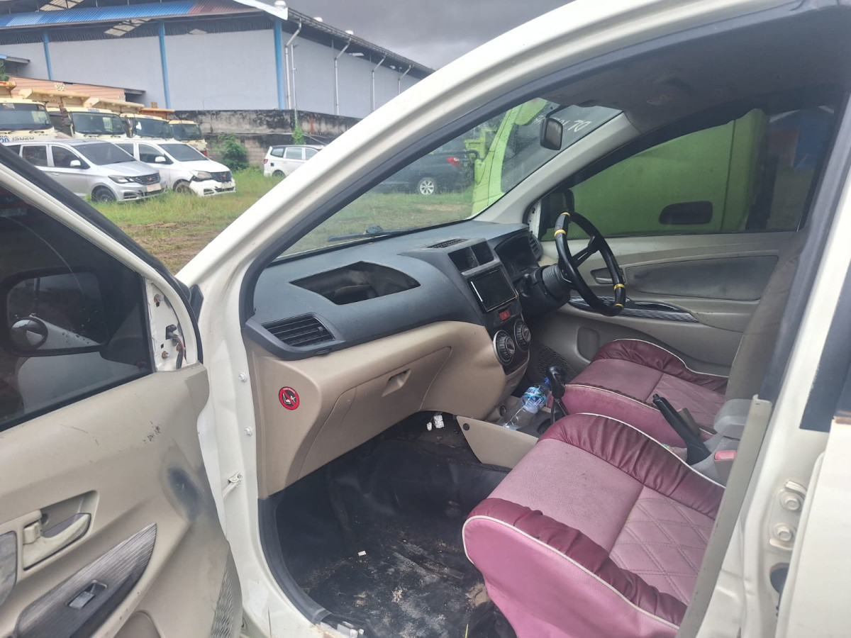 TOYOTA AVANZA 1.3 G