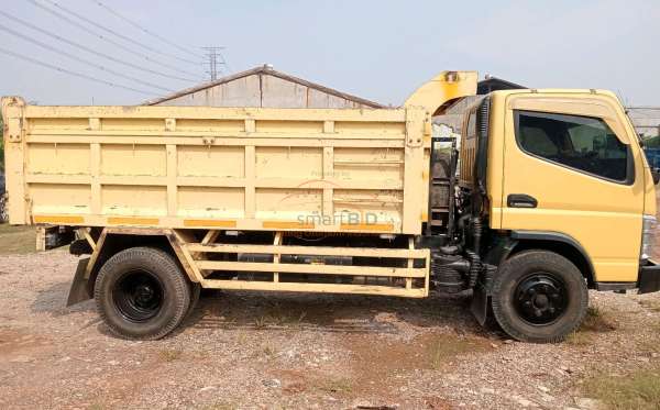MITSUBISHI CANTER FE 75
