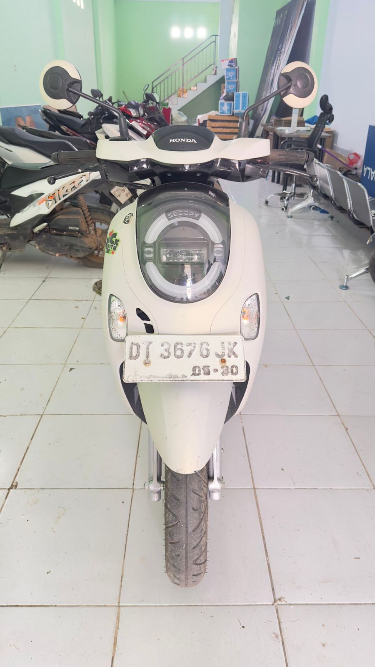 HONDA SCOOPY PRESTIGE