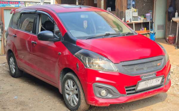 SUZUKI  ERTIGA
