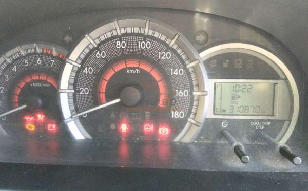 TOYOTA  AVANZA  1.3 G