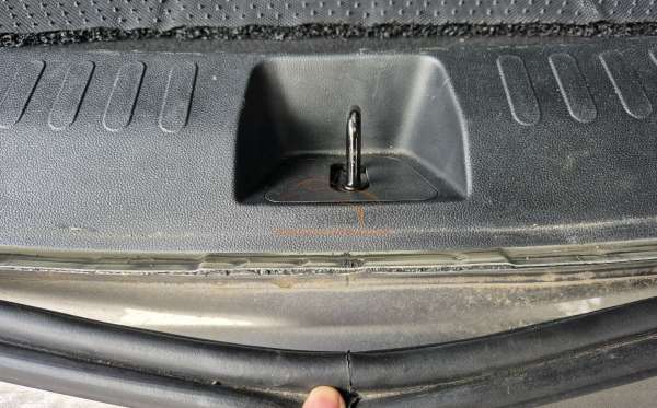 WULING ALMAZ 1.5 LT LUX CVT