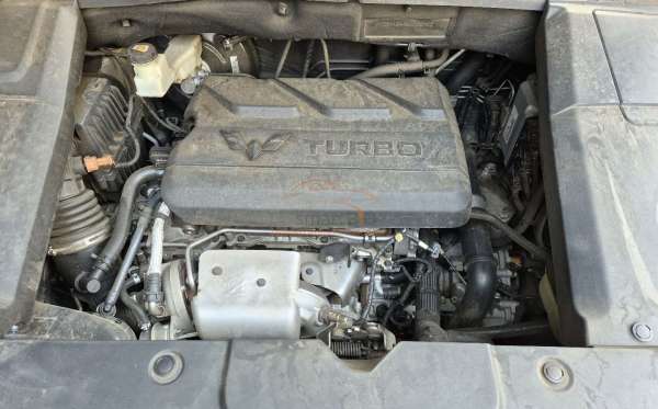 WULING ALMAZ 1.5 LT LUX CVT