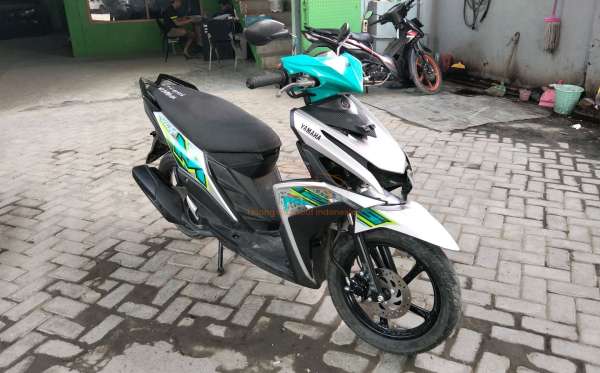YAMAHA MIO M3 CW