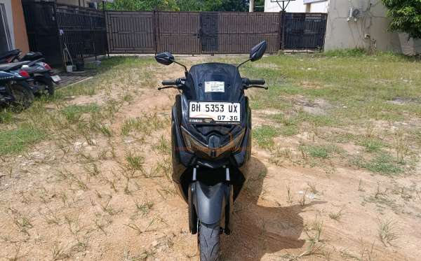 YAMAHA NMAX
