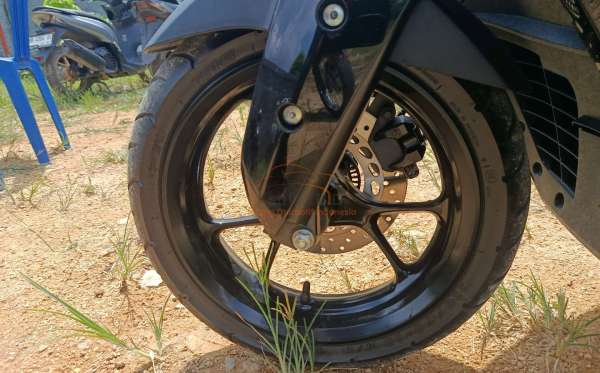 YAMAHA NMAX
