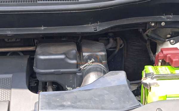 MITSUBISHI XPANDER CROSS 1.5 L