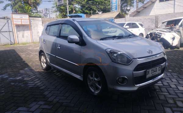 DAIHATSU AYLA 1.0 X
