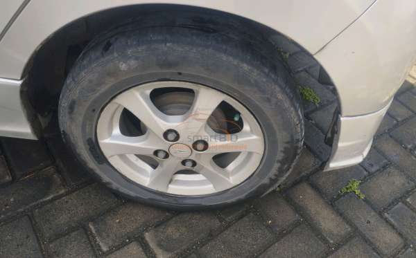 DAIHATSU AYLA 1.0 X