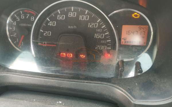 DAIHATSU AYLA 1.0 X