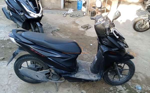 HONDA  BEAT