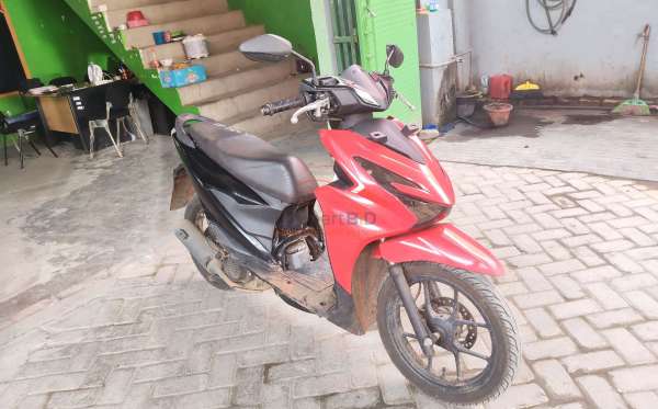 HONDA  BEAT SPORTY