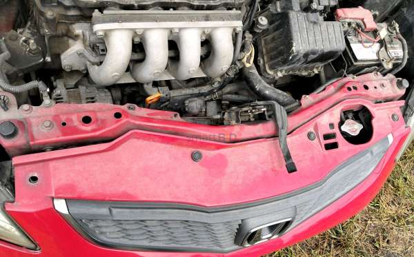 HONDA  JAZZ  GE8 1.5 E