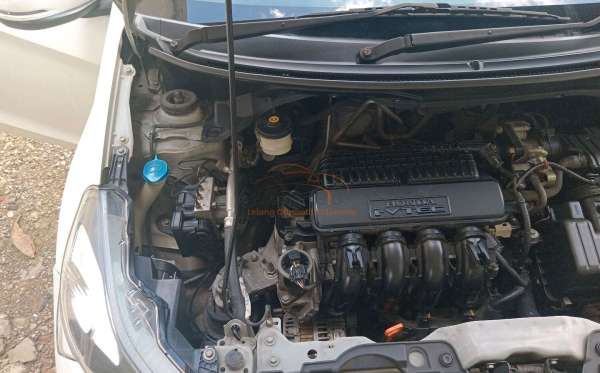 HONDA  MOBILIO  DD4 1.5 RS