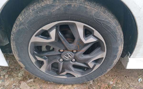 HONDA  MOBILIO  DD4 1.5 RS