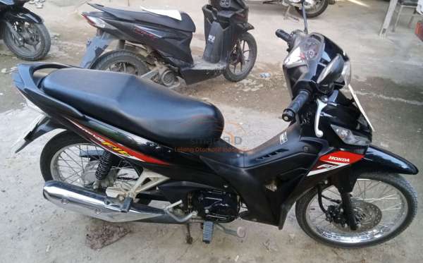 HONDA REVO FIT