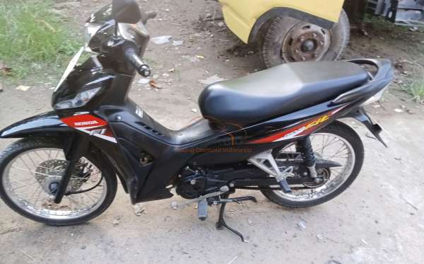 HONDA REVO FIT