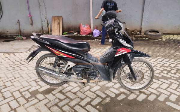 HONDA REVO FIT