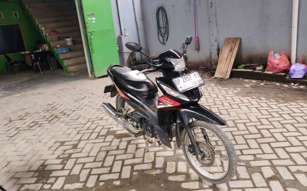 HONDA REVO FIT