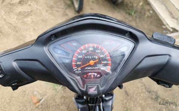 HONDA REVO FIT