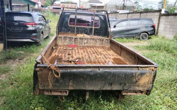 MITSUBISHI  L 300 L300 PU FB-R (4X2)